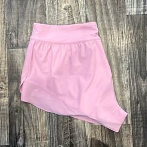Lululemon shorts!